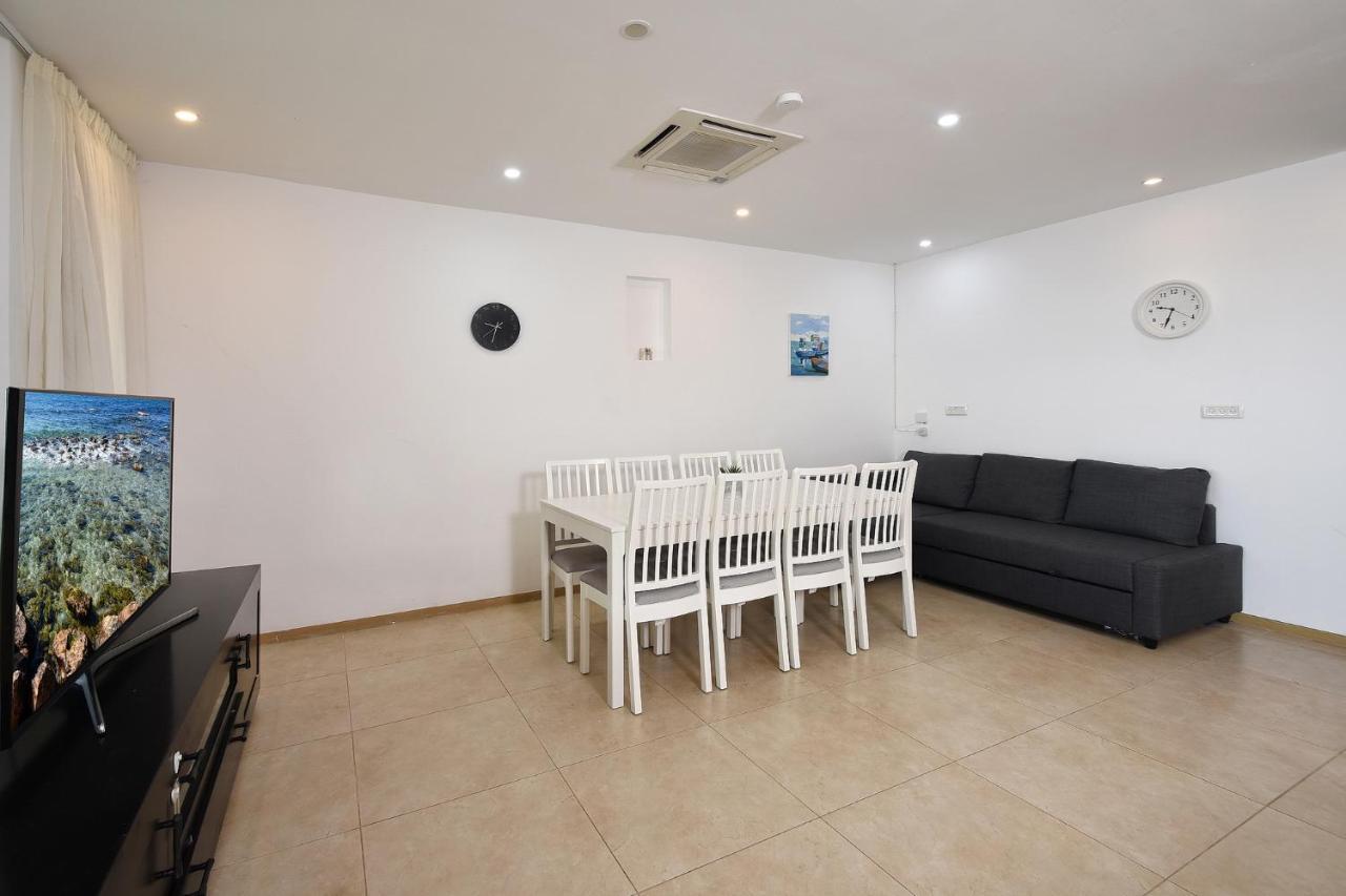 Levication 2 Bedrooms Pool&Jacuzzi Tiberias Buitenkant foto